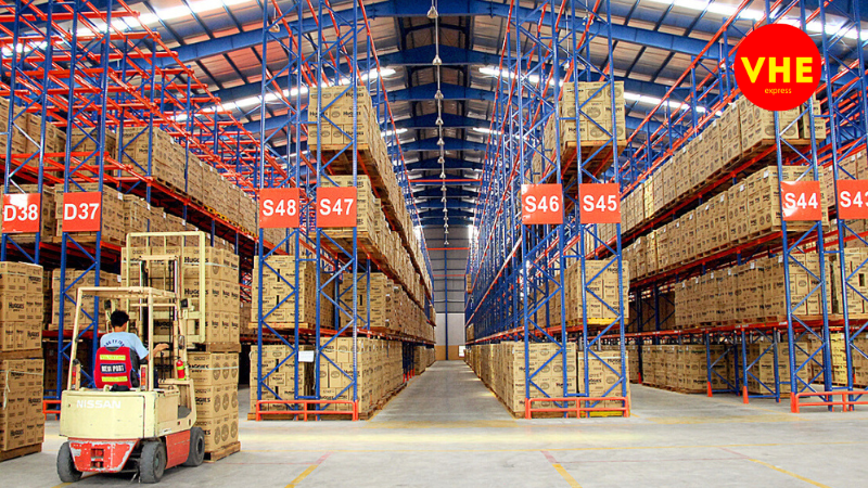 Kho hàng tại Quảng Châu